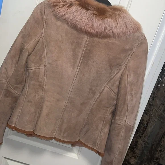 Elige Tahari fur jacket